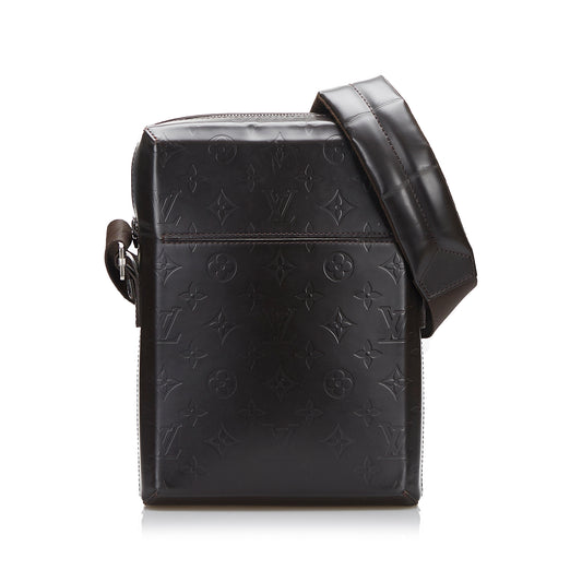 Monogram Glace Bobby