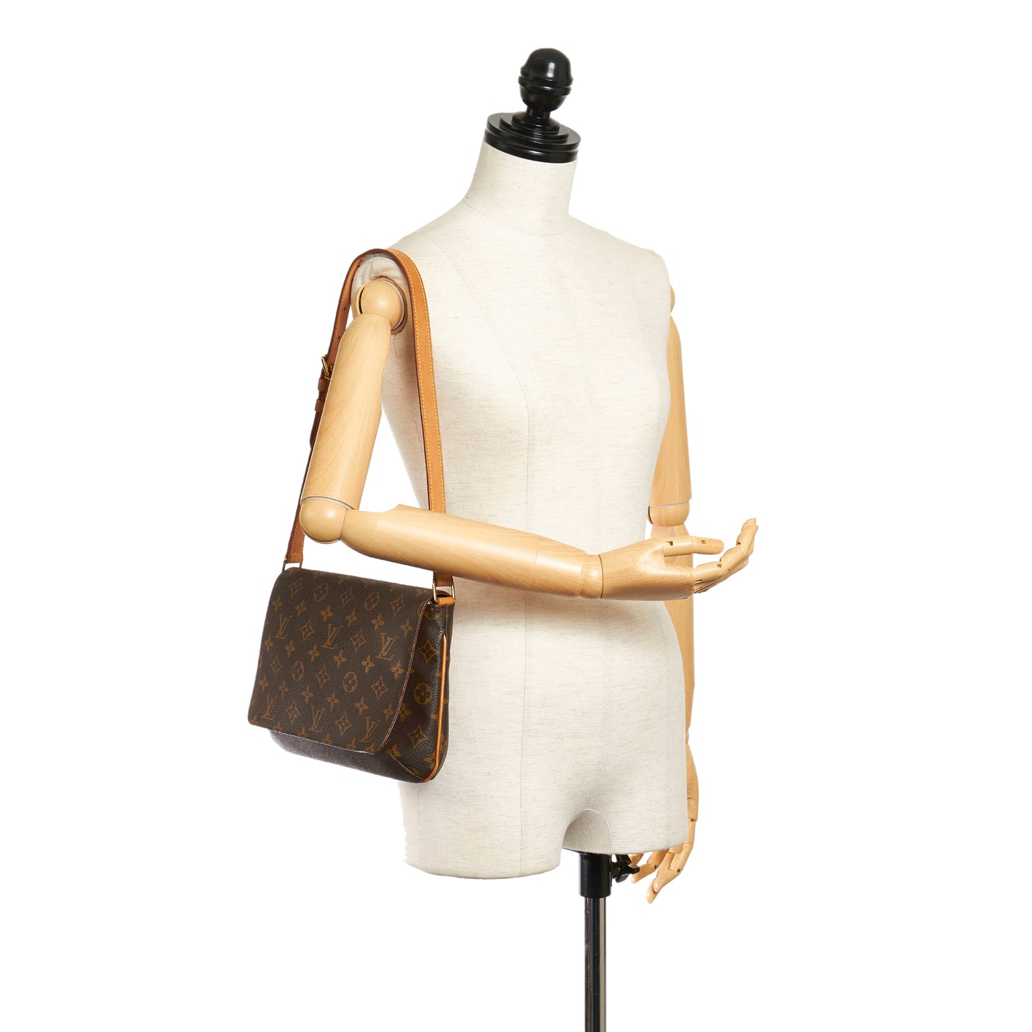Monogram Musette Tango Short Strap