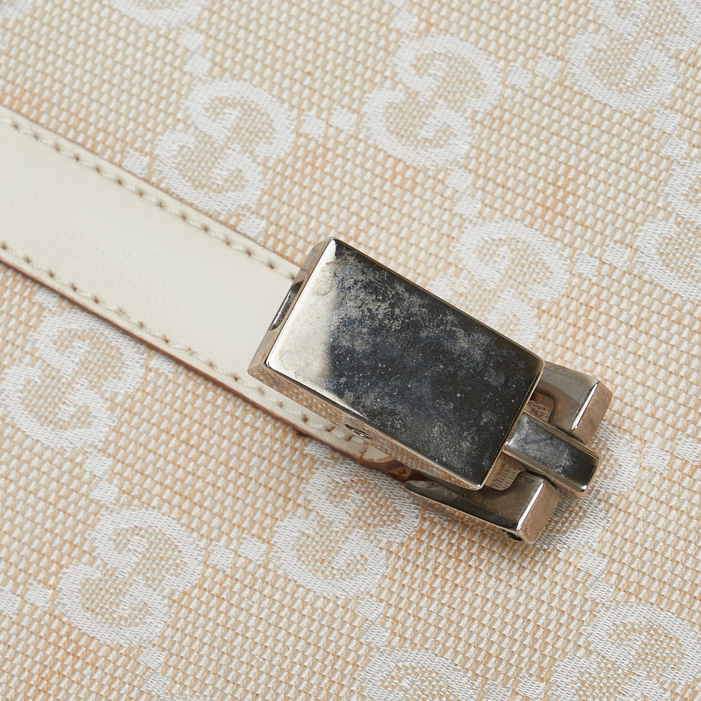 GG Canvas Jackie Shoulder Bag