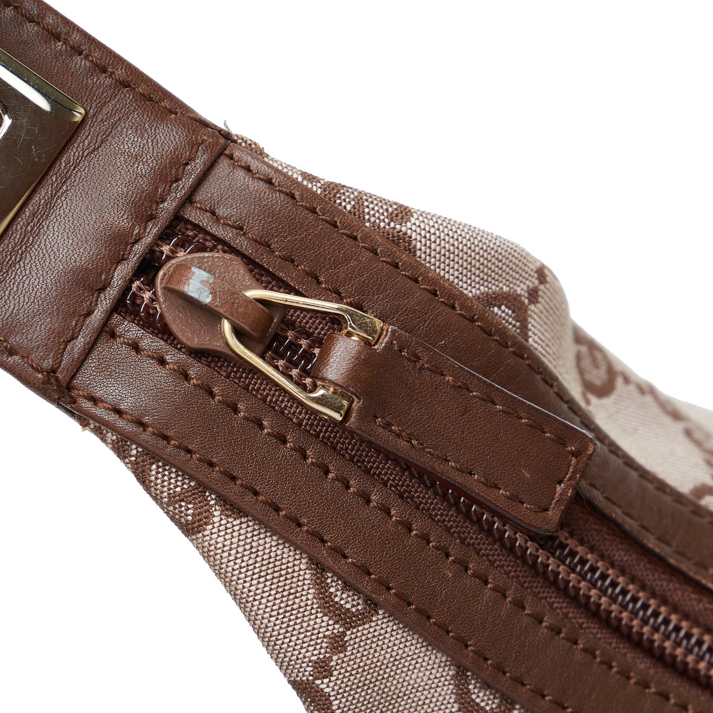 GG Canvas Shoulder Bag