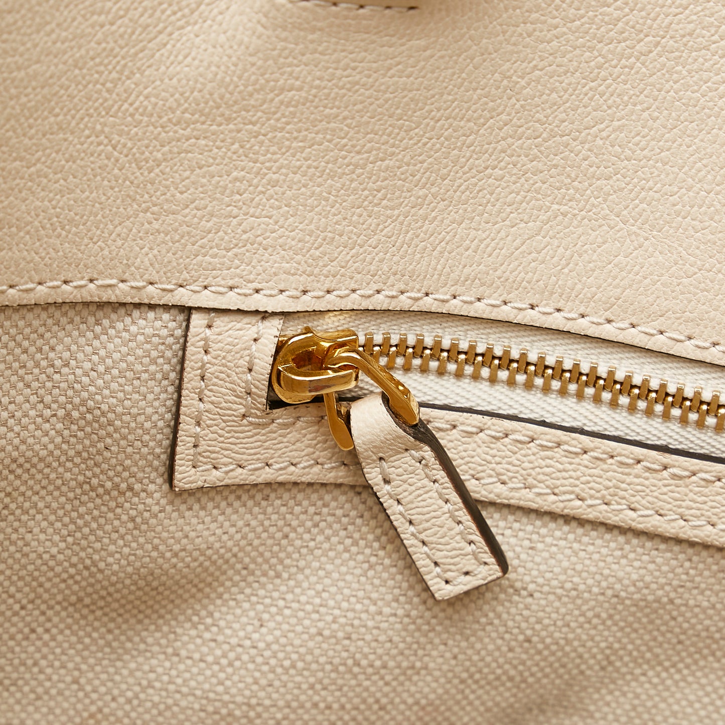 Horsebit 1955 Tote Bag